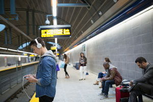 A*STAR researchers have developed a video Quality of Experience (QoE) scheme that can greatly improve streaming video in crowded mobile environments.